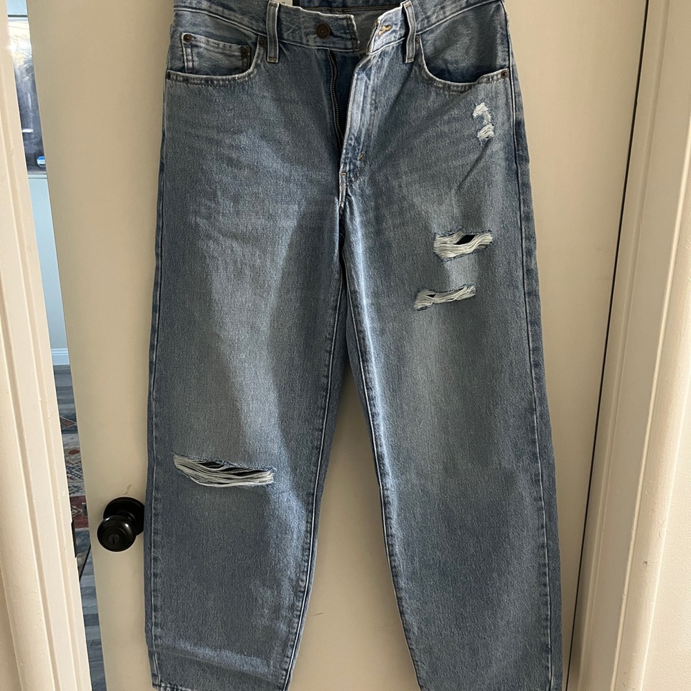Levi’s Women’s Baggy Dad Jeans 28W